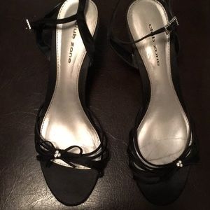 Cute black kitten heels
